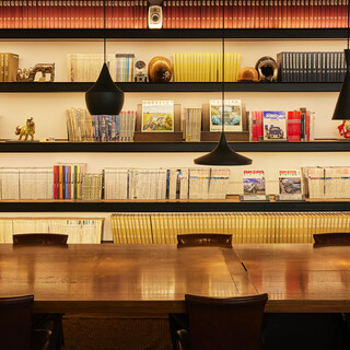 古今東西の書物とアート