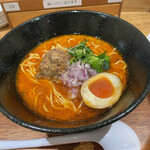 Kurosu - うま辛坦坦らーめん 890円（期間限定）