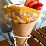 クレープアンドカフェ ヴァーチュ - 2022.12 いちごチョコクリーム(￥580 、クリーム増量(￥130)。ベーシッククレープをコンプしましたよ！