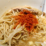 ラーメン二郎 - 一味投下～♪