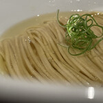 YAKITORI 燃 es - 美しい麺線の拘り自家製麺