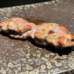 YAKITORI 燃 es - あか