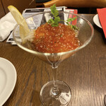 Meat＆Wine 肉酒場サルーテ - 馬肉とイクラのカルパッチョ(1490円)