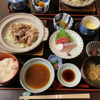 人形町今半 新宿第一生命ビル店 - ポンズ焼刺身御膳
                    小鉢 茶碗蒸し お造り ポンズ焼 
                    お食事