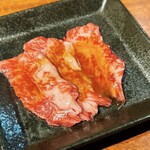 肉屋の炭火焼肉 和平 - 和牛特上ロース