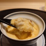 新ばし 星野 - 炭火焼きのタラの白子の茶碗蒸し