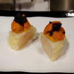 天冨良 麻布よこ田 - ほたて天雲丹キャビア載せ