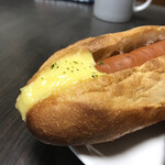 粉とクリーム - 先端に着目する。