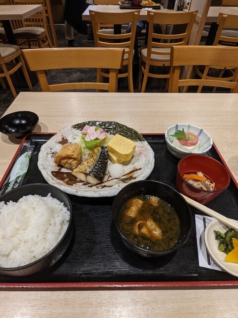 Nihonshu Washokudokoro Kanda Konohana