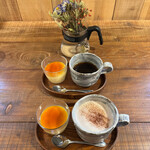 手焙煎珈琲 あさぎ - プリンなんて180円だよ