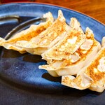 濃厚豚骨らーめん 吉春家 - 