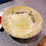 焼肉くりこ - 気仙沼ホルモン用のキャベツの千切りです