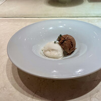 RIGOLETTO KITCHEN - 