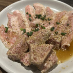 焼肉フランス人 - 豚トロ＆中落ちカルビ