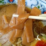 春木屋 - 中華そばのメンマ(R3.11.10撮影)