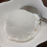 Miyazakiya - 濃厚バニラアイス（旨い）
