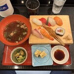 おらんく家 - 寿司ランチ(900円)