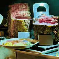 ロウリーズ・ザ・プライムリブ 恵比寿ガーデンプレイス店 - 