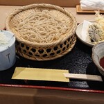 すし徳灑落 - 天せいろ1,320円税込。食事券で1,056円(多分)年配のご婦人にちょうど良い量。男性はお寿司を頼むか大盛りか？