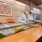 Sushi Kappou Tomoe - 店内