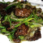 台湾家庭料理 福味香 - 牛肉の黒コショウ炒めとろみ多めバージョンです