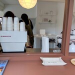 B-yond - 店舗カウンター