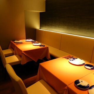 At night, you can also enjoy a la carte in a calm space.