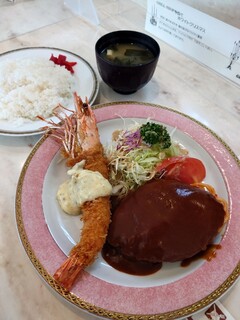 Guriru Shoppu Yano - 特別ランチ