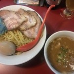 麺一盃 - 焙煎味噌つけ麺・チャーシュー&玉子増し(2013/5)