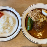 スープカレー店 34 - ハンバーグ＋納豆＋スコッチボネット＋黄金唐辛子