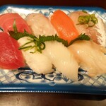 魚力 - 料理写真:魚力市場寿司。