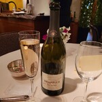 HOTEL DE MIKUNI - Drappier Pinot Noir Brut Nature Champagne
