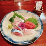 和処 喜祐 - 刺身盛り合わせ