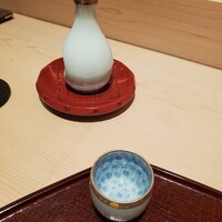 分とく山 - 八海山熱燗