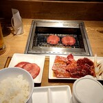 Yakiniku Raiku - 