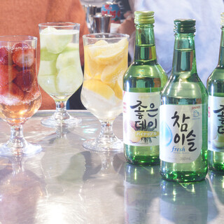 A wide range of standard to Korean alcoholic beverages ◎ Don't miss the all-you-can-drink option with great value for money