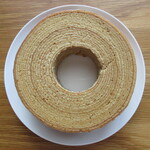 アラペイザンヌ - バウムクーヘン(なたね) 1100円(税別)