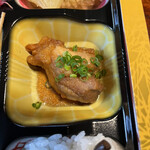 Waiki Takabee - 鶏の甘辛煮