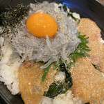 Awaji Shima Tsudumiya - しらす丼単品　鯛入り