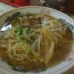 すみれ - ラーメン