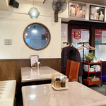 タイ料理ジャンピー - 