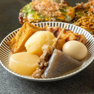 Teppanyaki dishes and oden are famous♪