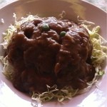 洋食 バルン - ロコモコ風？カツカレー。