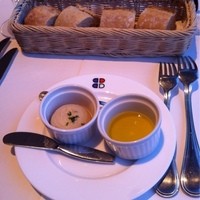 ブラッスリー ポール・ボキューズ 大丸東京 - カレー味のパテ