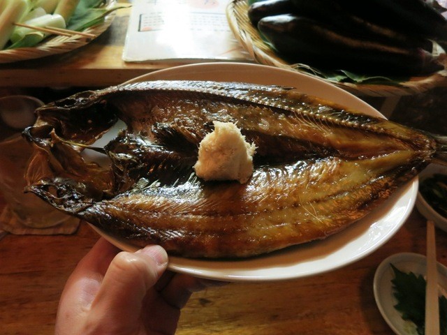 炉ばた 鱼千 - ほっけ焼きです.