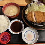 Tonkatsu Aoki No Curry Ya Ippe Koppe - 