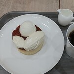 カフェ&スイーツ 雪ノ下 - 友人のパンケーキ