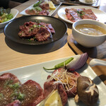 YAKINIKU BISTRO 石鎚 - 