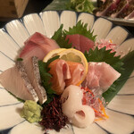 炉端と日本酒 魚丸 - 
