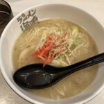 ラーメン海鳴 福岡空港店 - 